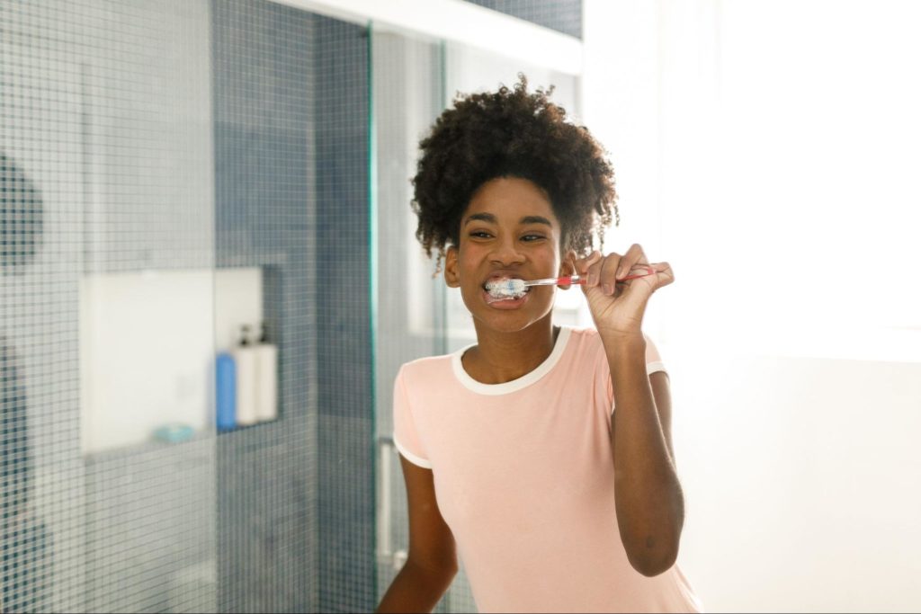 10 Tips For Brushing You Teeth With Braces